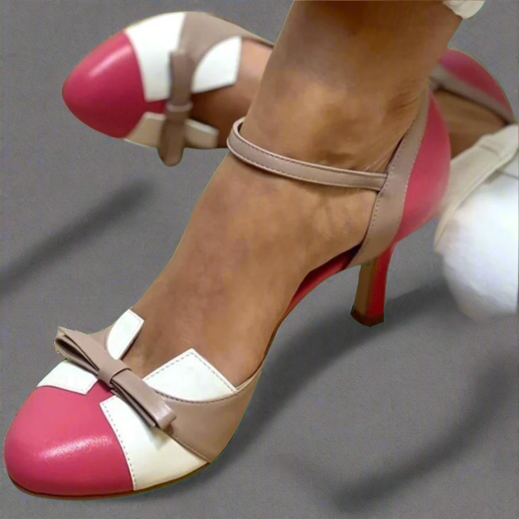Bellarosa | Farbige Sandalen mit Schleife und Riemen, runde Zehe