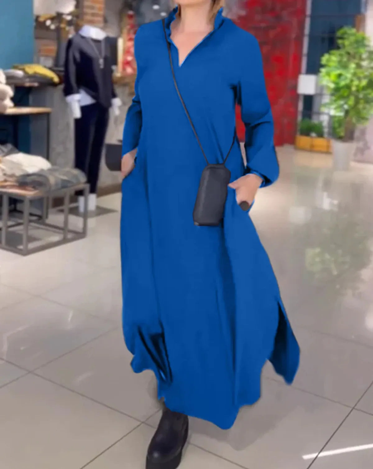 Evite - Schlank machendes Kleid mit V-Ausschnitt