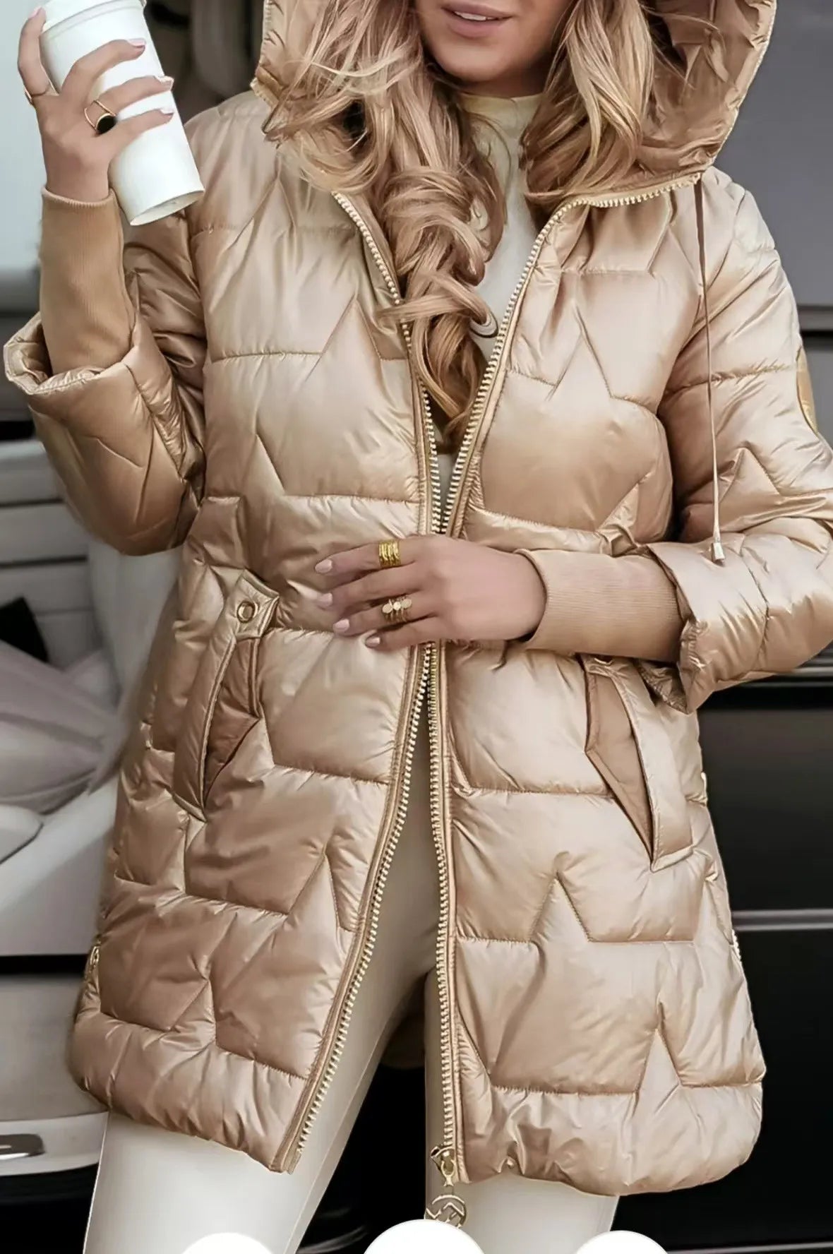 Olivia - Elegante Daunenjacke mit Kapuze