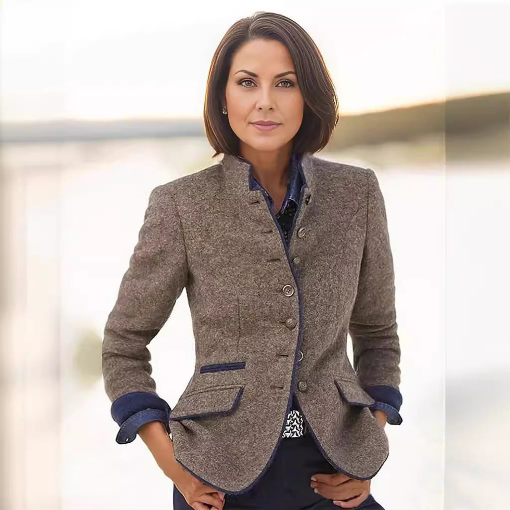 Giulia - Elegante Strickjacke mit hohem Kragen