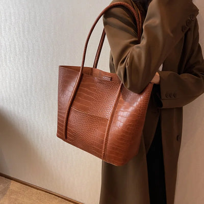 Betina™ - Umhängetasche aus Krokoleder