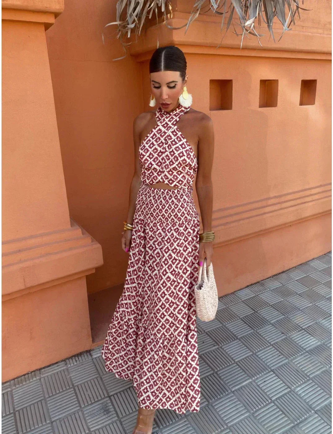 Mickay - Elegantes gerafftes Midikleid mit freien Schultern