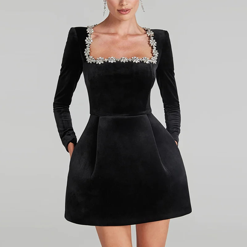 Suzy - Kristallverziertes Samtkleid