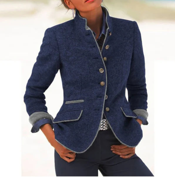 Giulia - Elegante Strickjacke mit hohem Kragen
