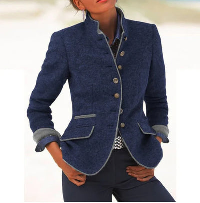 Giulia - Elegante Strickjacke mit hohem Kragen