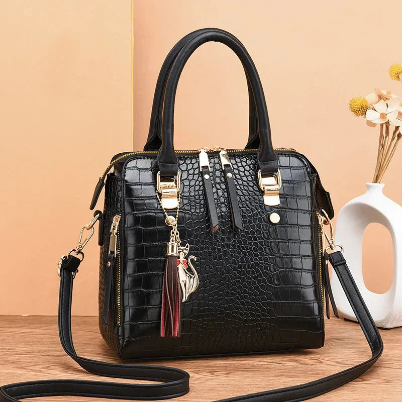 Agata™ | Tasche aus Leder mit Krokodilprägung
